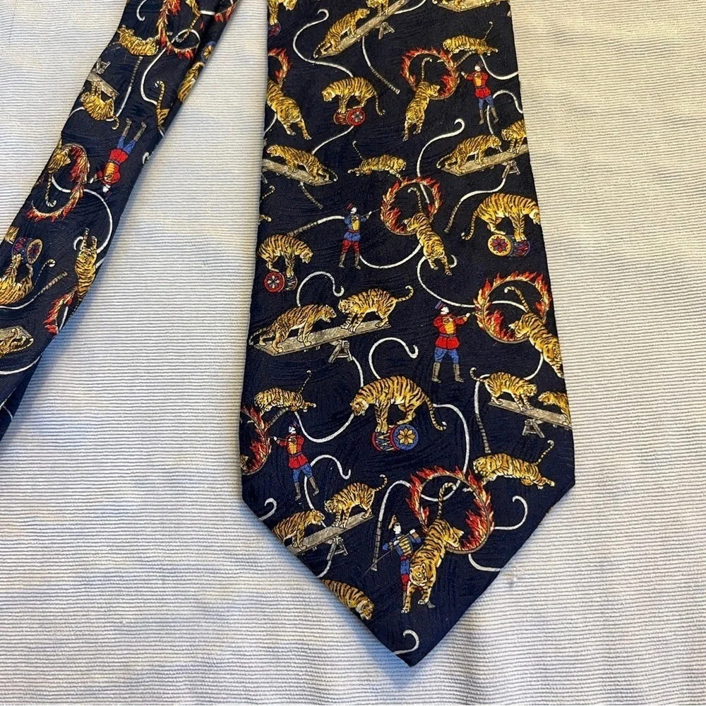 Givenchy Vintage Tiger Tamer Designer Tie